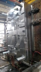 large plastic injection molds Automotive headlight fascia